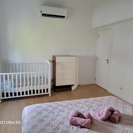 Grande A 14 Km De Lisboa Laranjeira