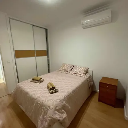 Grande A 14 Km De Lisboa Laranjeira